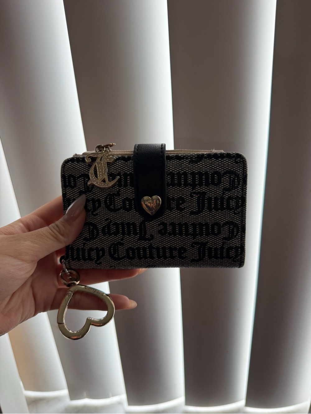 Juicy Couture Black Logo Heart Charm Zip Wallet
